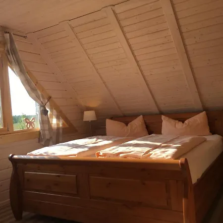 Blockhaus - De Lüt Holt Hus Сasa de vacaciones Born